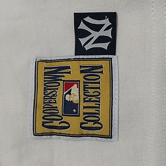 Mitchell n Ness NY Yankees t shirt - Picture 3 of 4